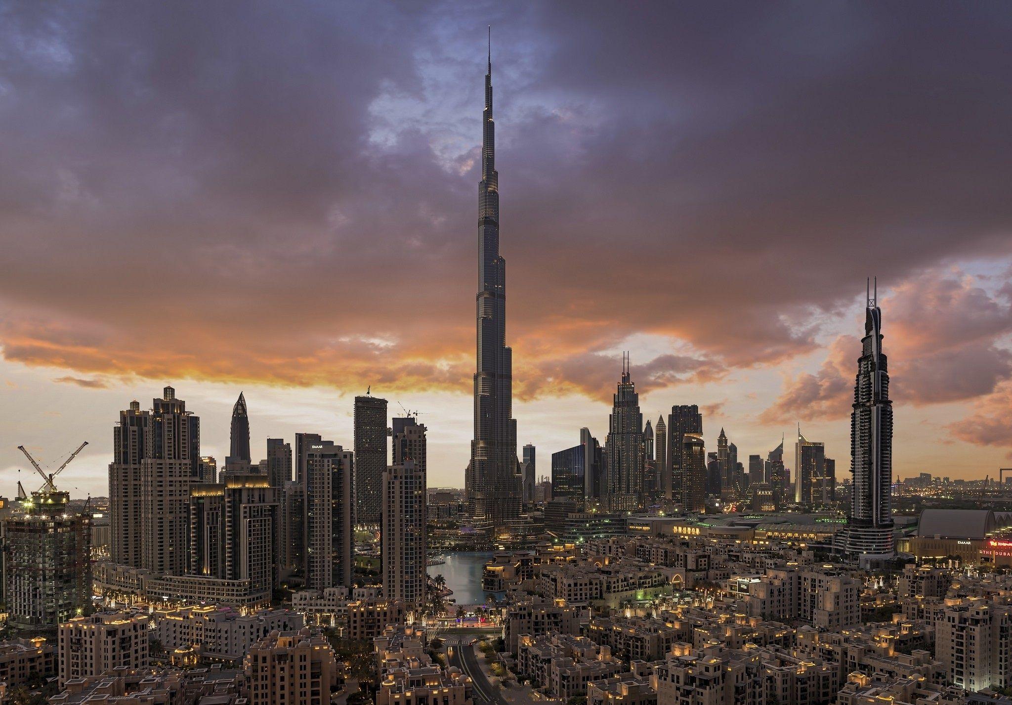 2048x1426 Wallpaper of Building, City, Dubai, Skyscraper, UAE background