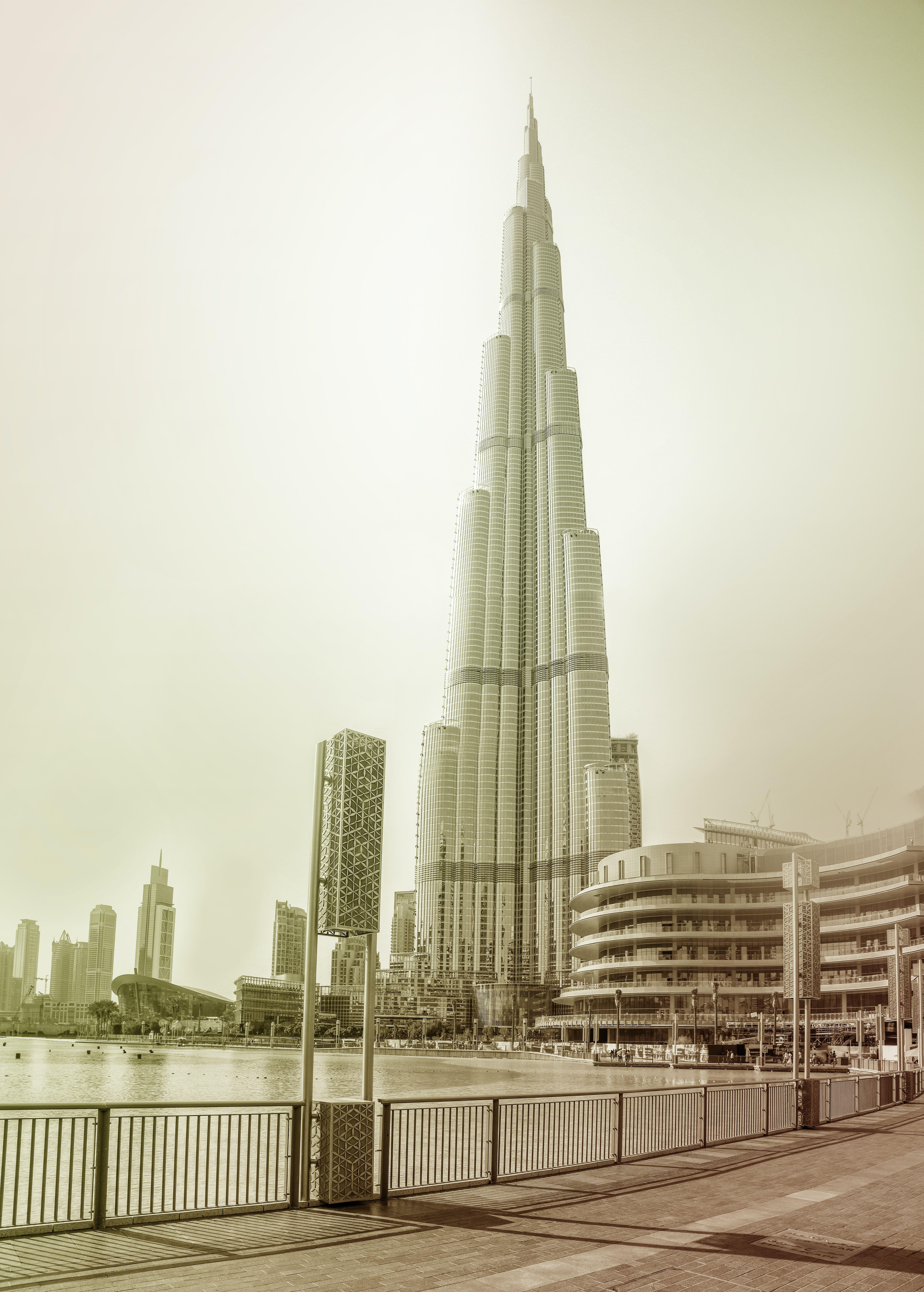 5472x7649 Free of burj khalifa, dubai, dubai mall