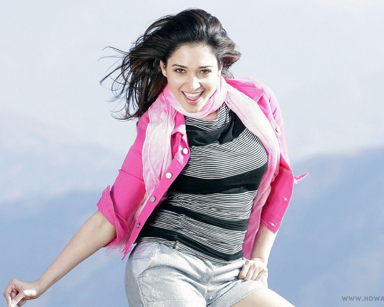 1280x1024 Tamanna Telugu Actress 1280x1024 Resolution HD 4k