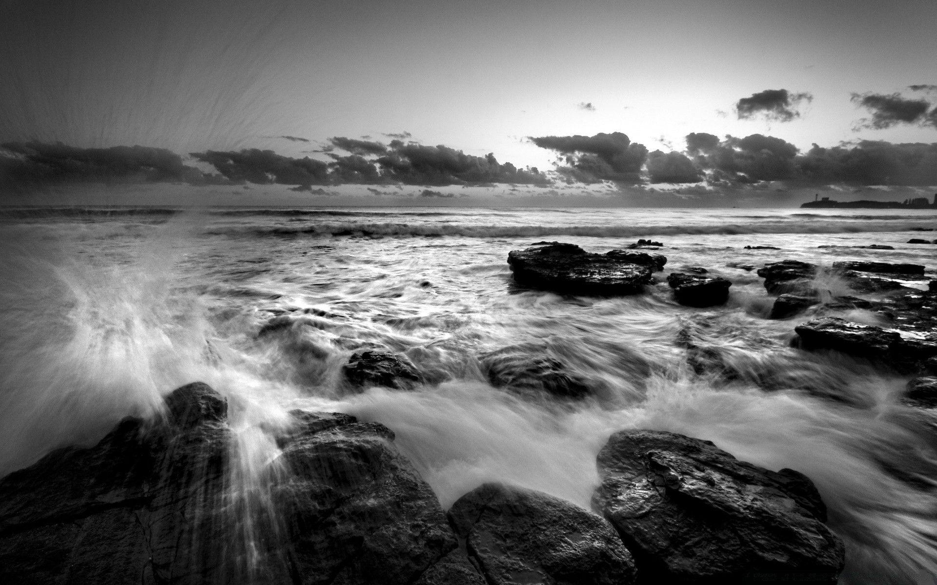 1920x1200 Sea Black And White Image