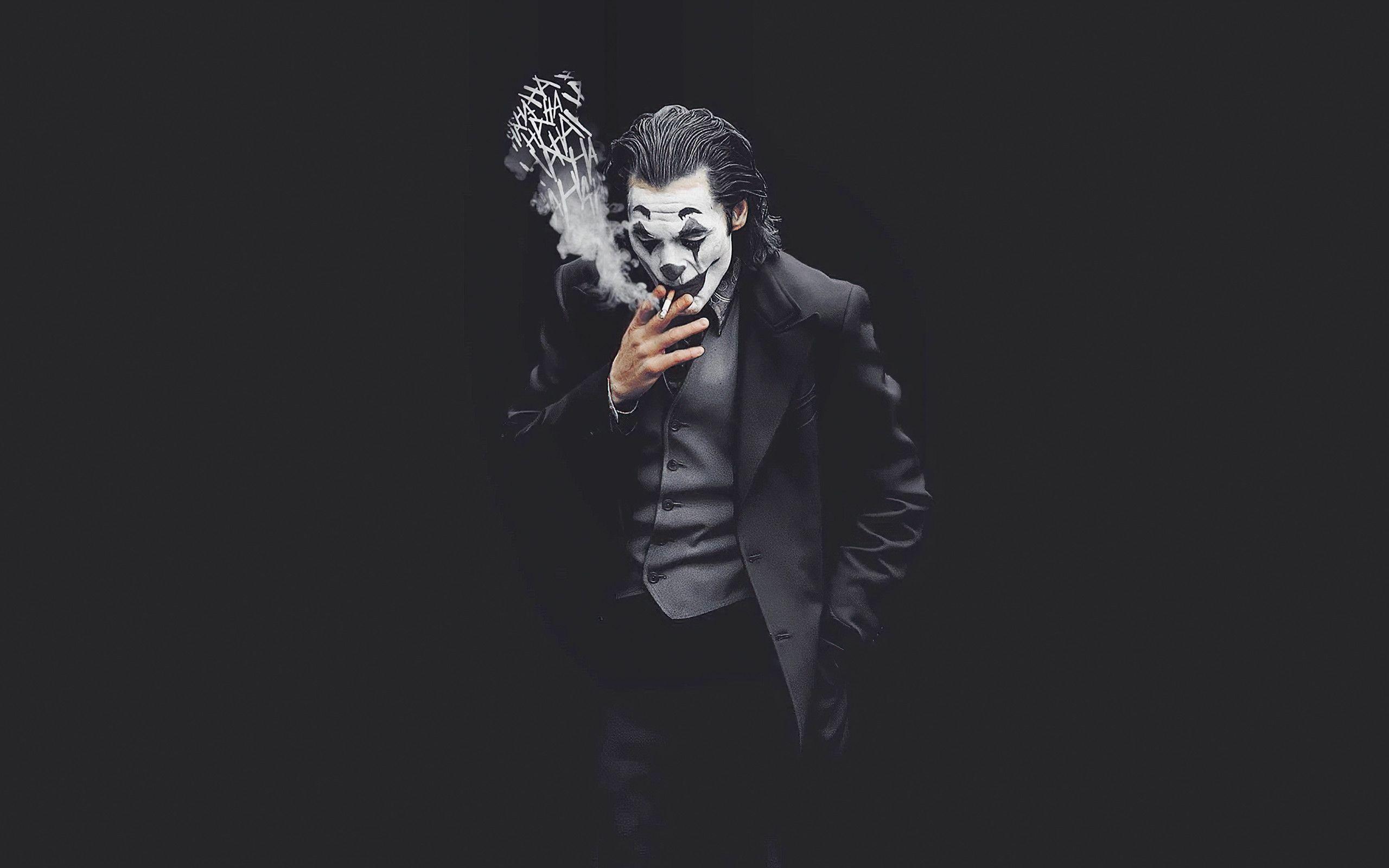 2560x1600 Joker Smoking Monochrome 4k 2560x1600 Resolution HD 4k