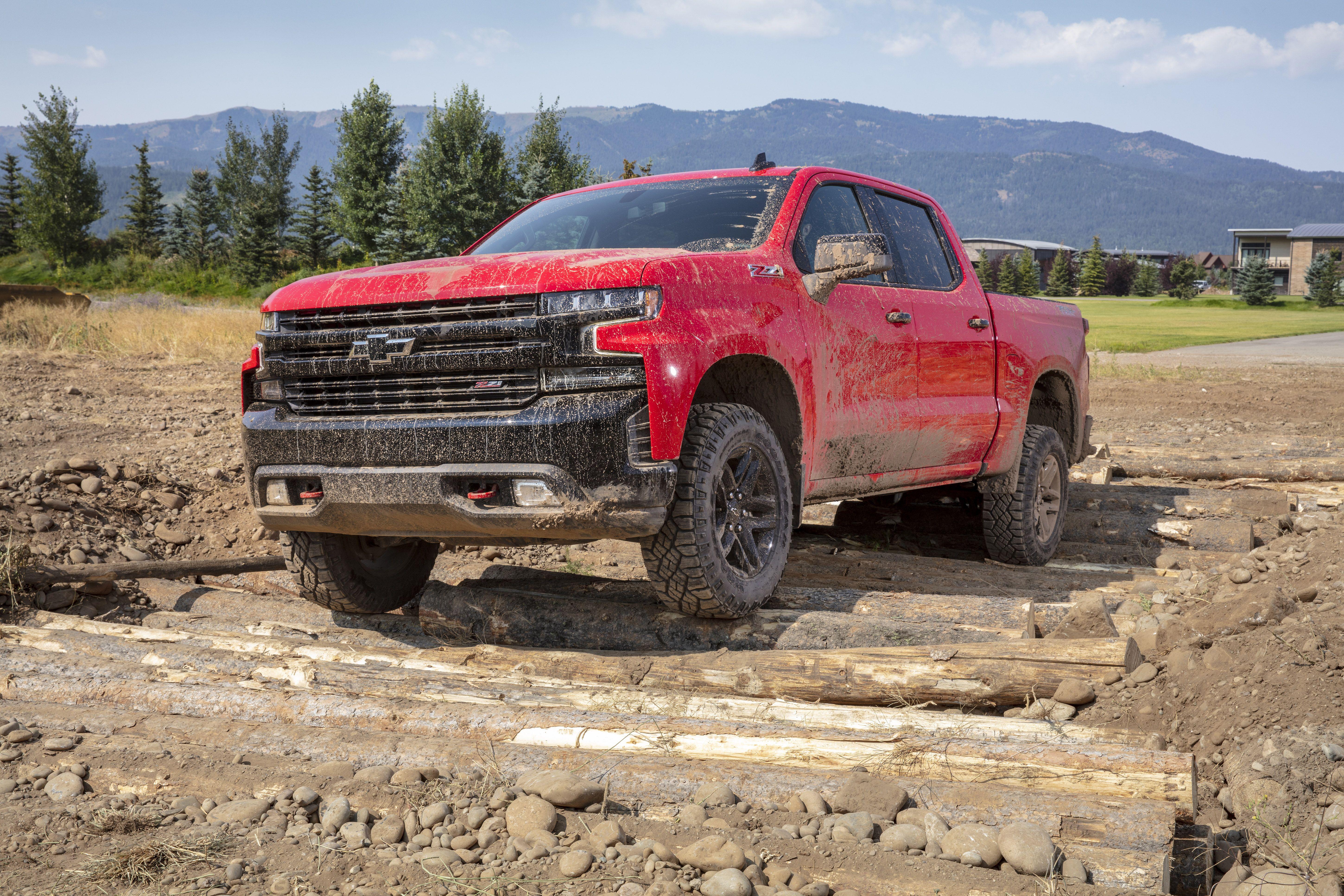 5800x3867 Silverado Trail Boss Wallpaper & Background