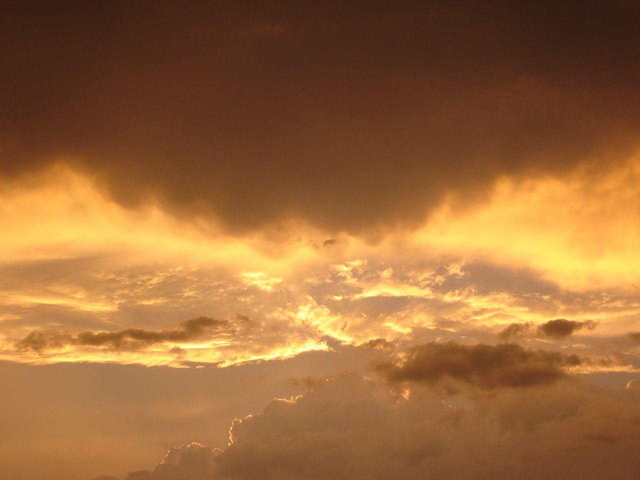 1280x960 Brown Sky wallpaper. Brown Sky