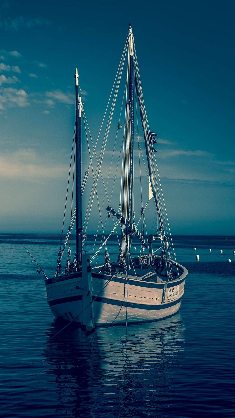 938x1668 Download Wallpaper 938x1668 Boat, Harbor, Sea Iphone 8 7 6s 6