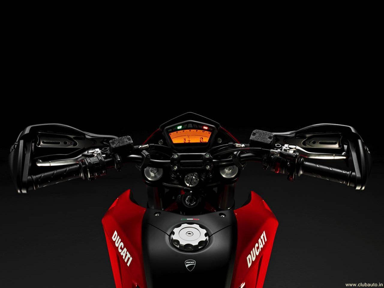 1280x960 Wallpaper > Bikes > Ducati > Hypermotard > Ducati Hypermotard