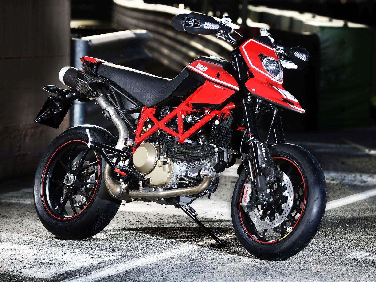 1600x1200 Ducati bike models Hypermotard 1100 EVO SP wallpaper