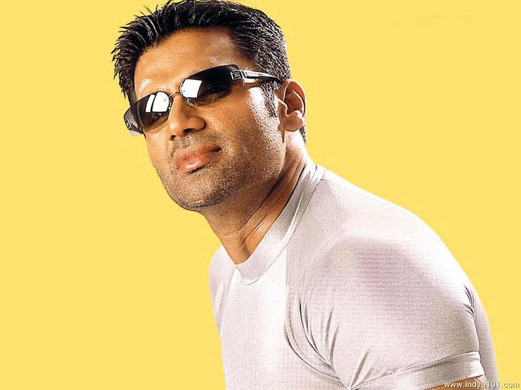 Suniel Shetty Height Age Wife Family Biography  More  StarsUnfolded
