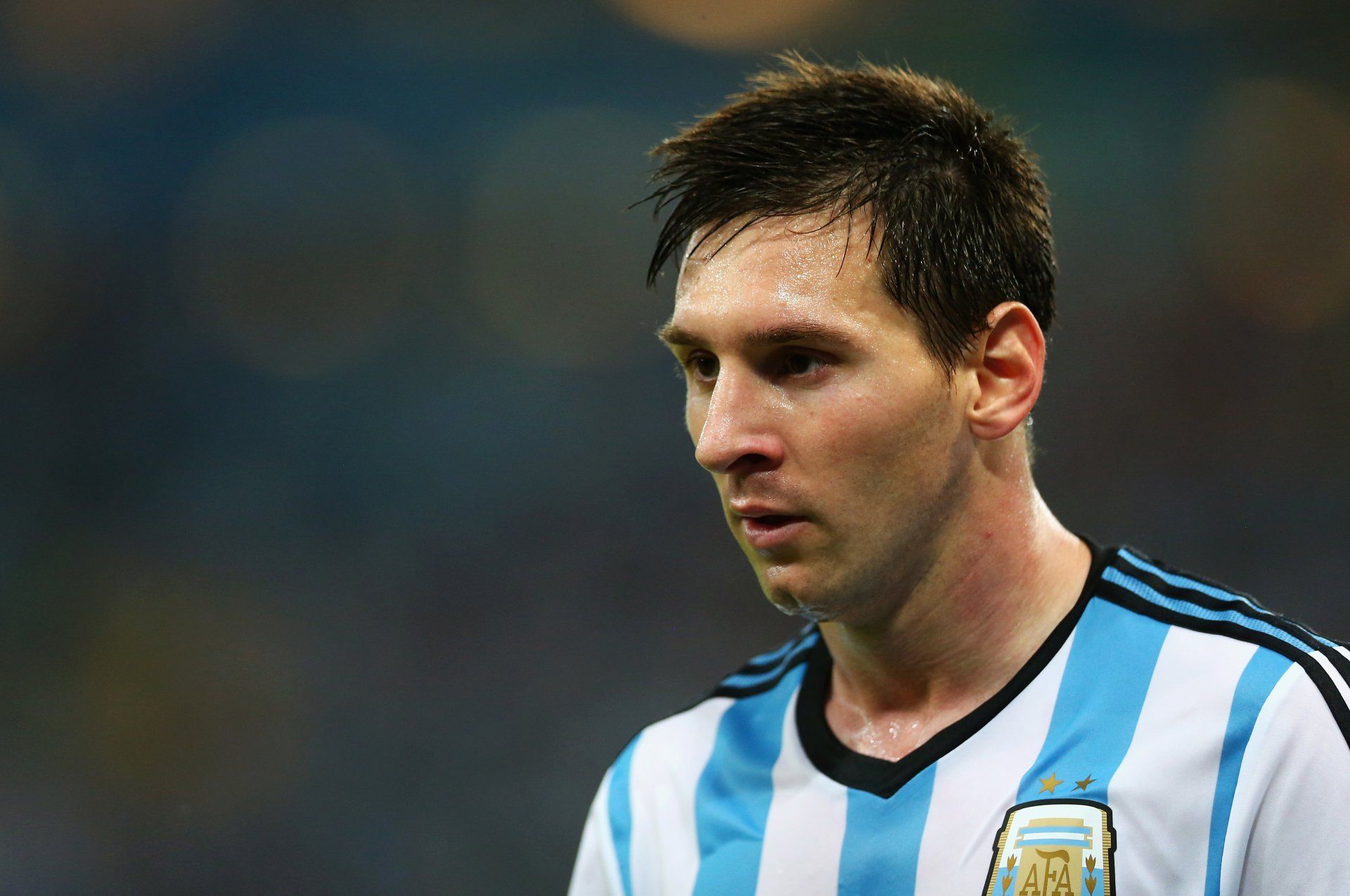 1920x1275 Argentinian Soccer Star in 4K Ultra HD Wallpaperx3132