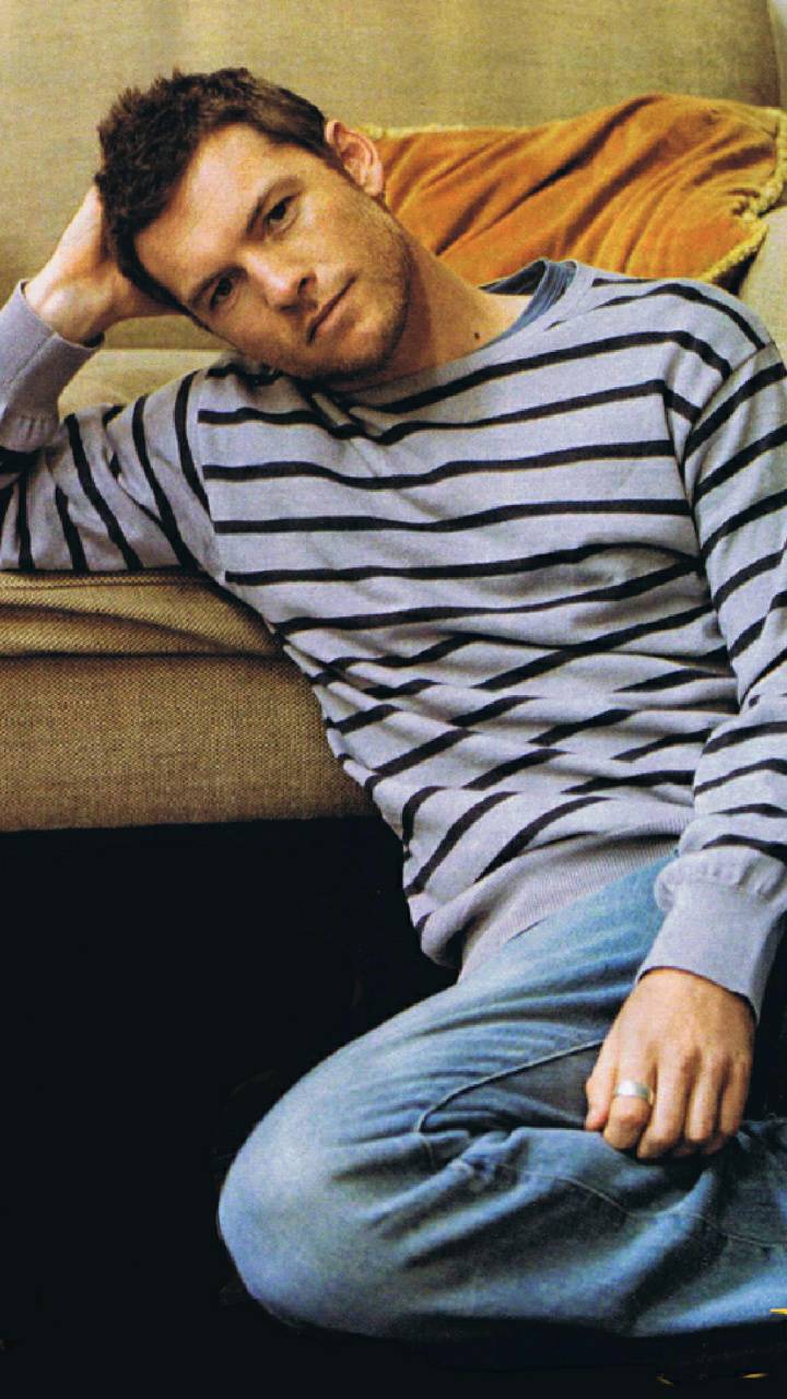 720x1280 Sam Worthington Wallpaper