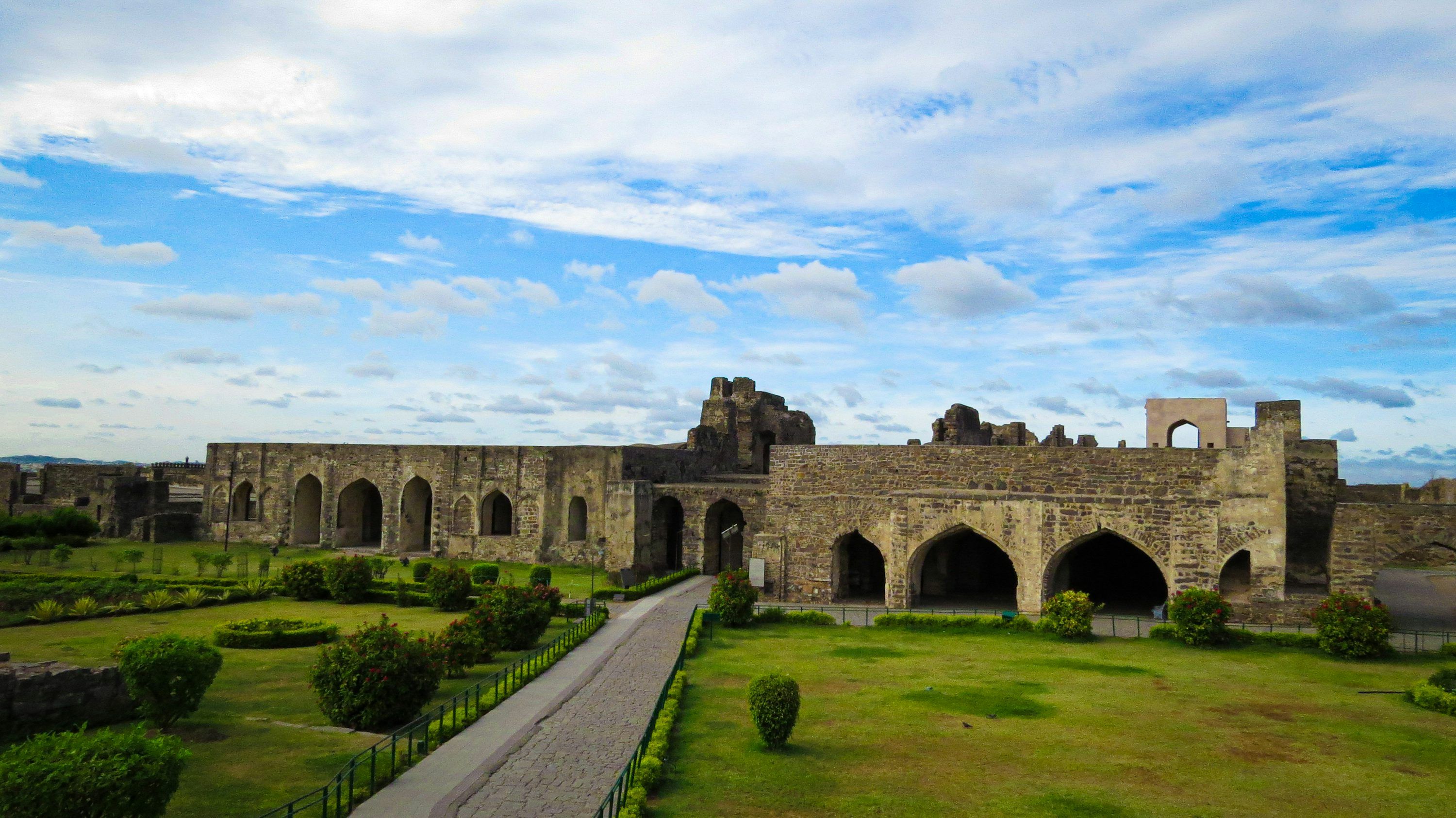 3000x1686 Golconda Fort Picture. Download Free Image