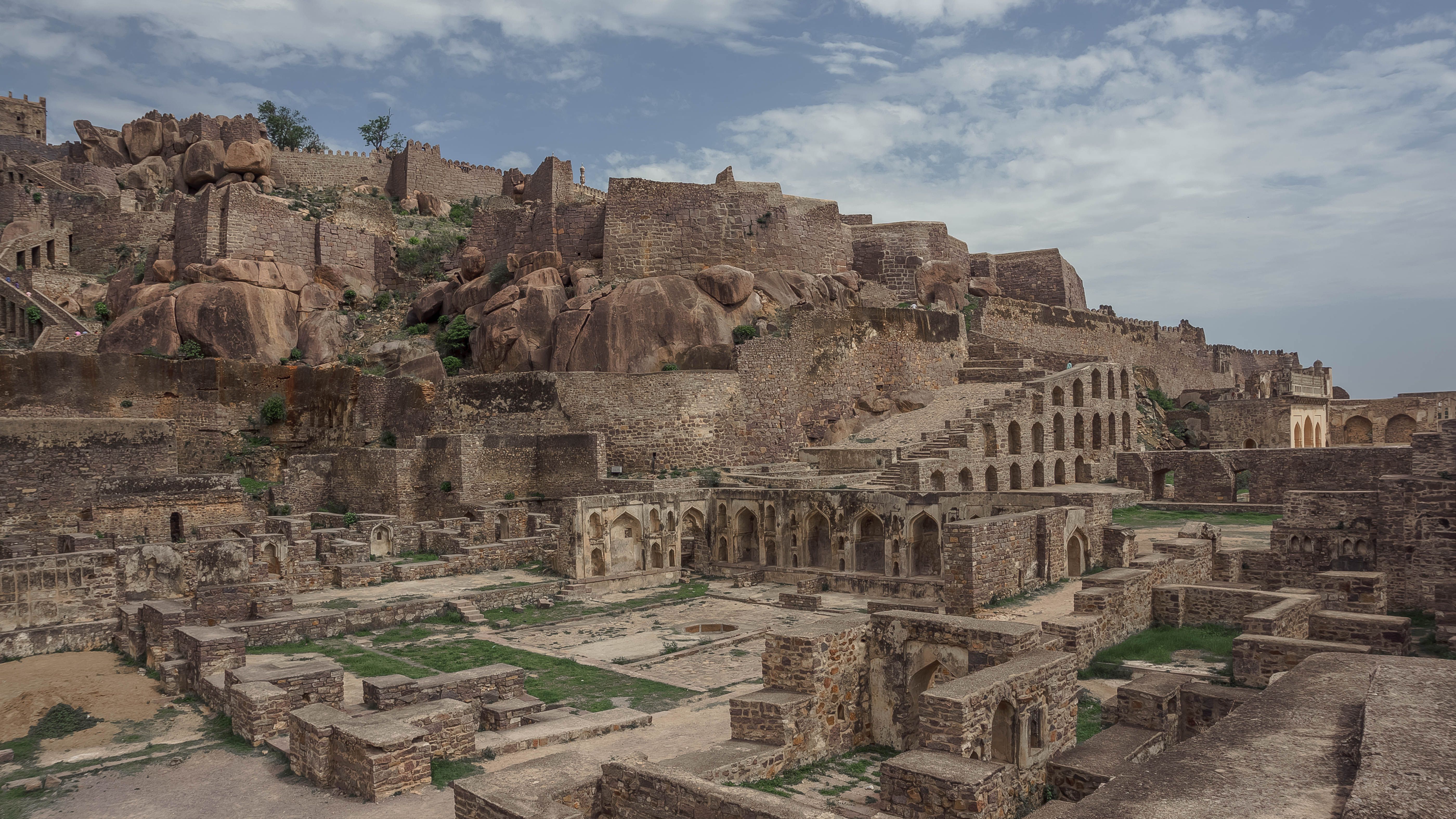 5600x3150 Golconda Fort Photo, Download The BEST Free Golconda Fort & HD Image