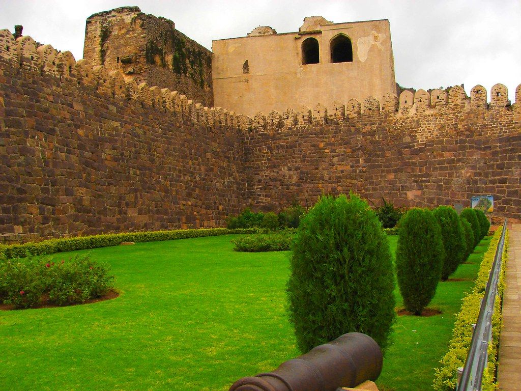 1024x768 Golconda. Golconda fort is one of the most magnificent fort