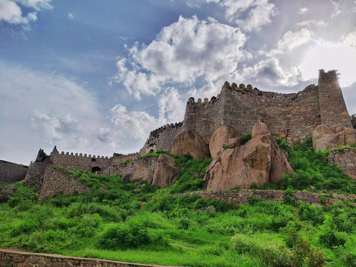 1152x864 Golconda Fort Hyderabad, India. #Historicyrsold #shotononeplus6
