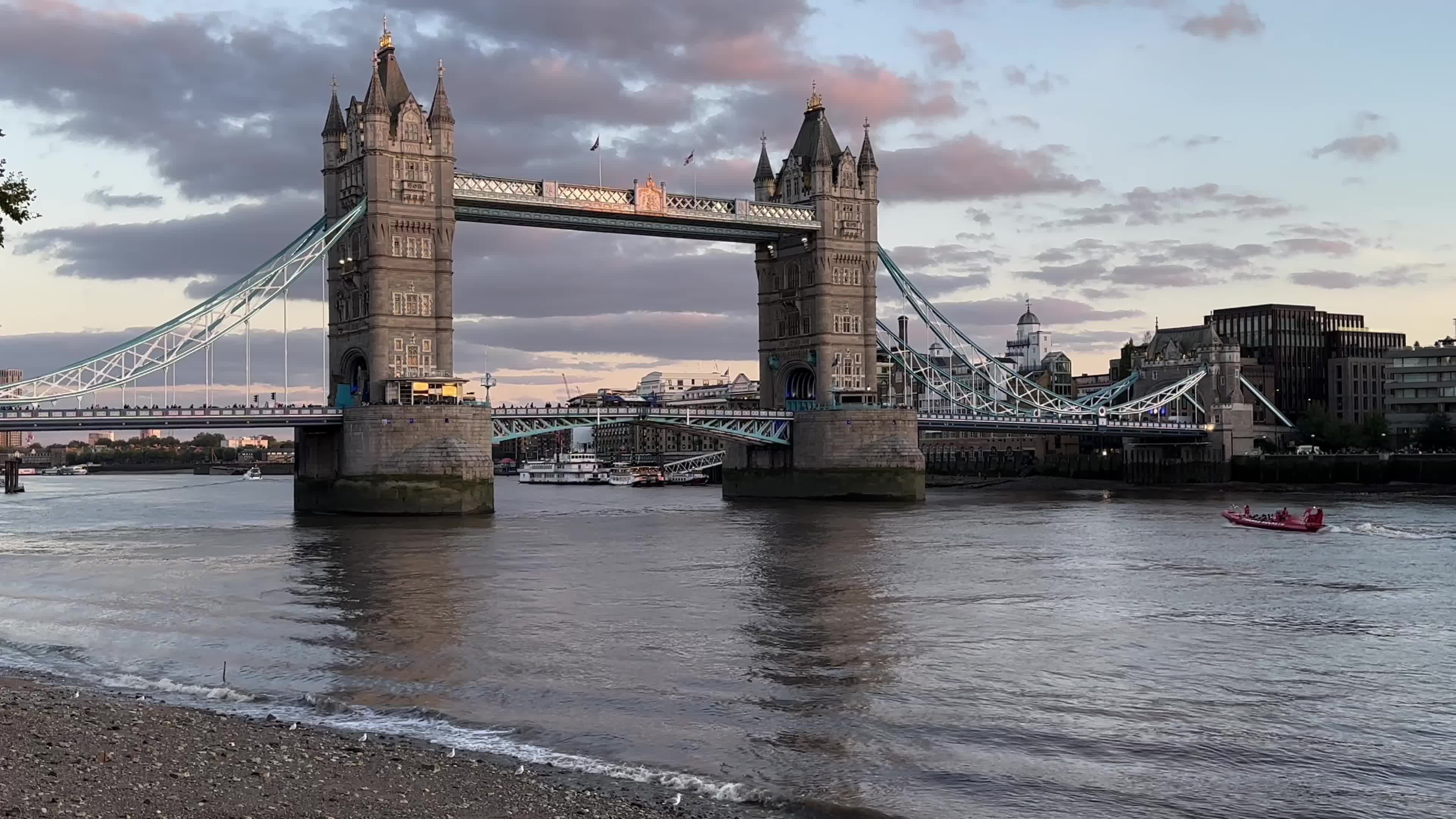 3840x2160 Iconic Tower Bridge At Sunset In London Free Stock Video Footage, Royalty Free 4K & HD Video Clip