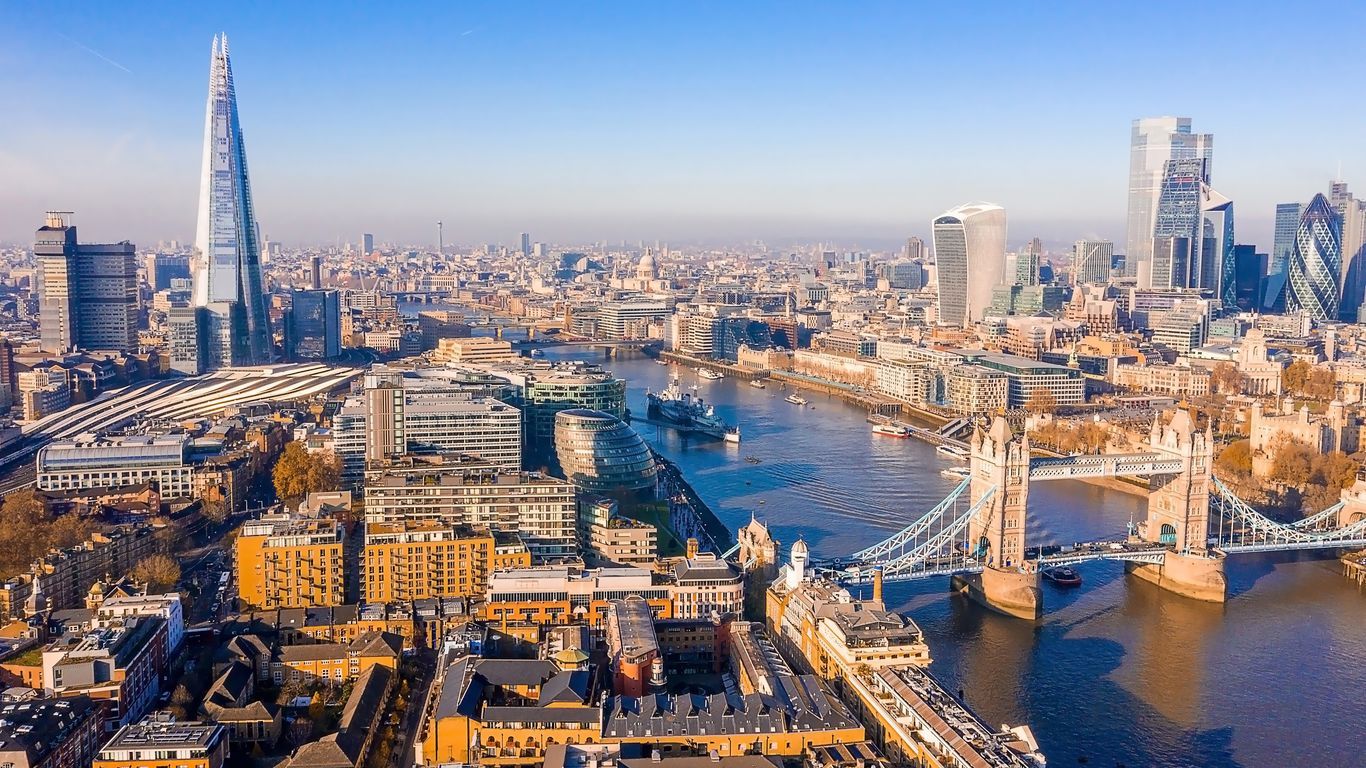 1366x768 Hotels Near Central London (London) From C$ 108 Night