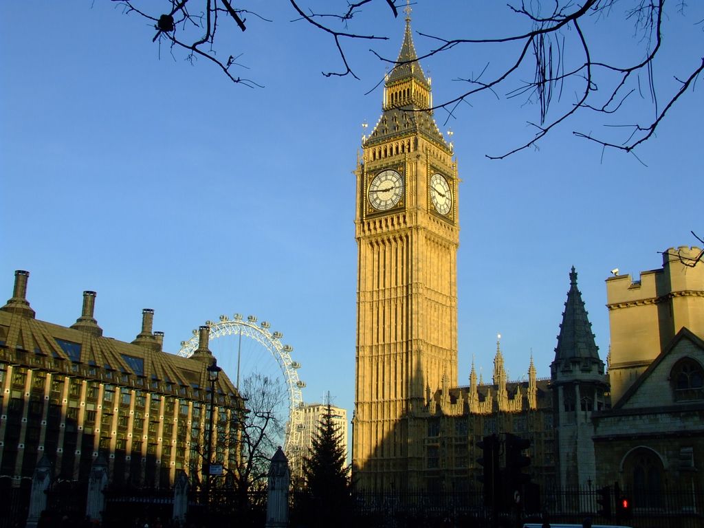 1024x768 A view of central London