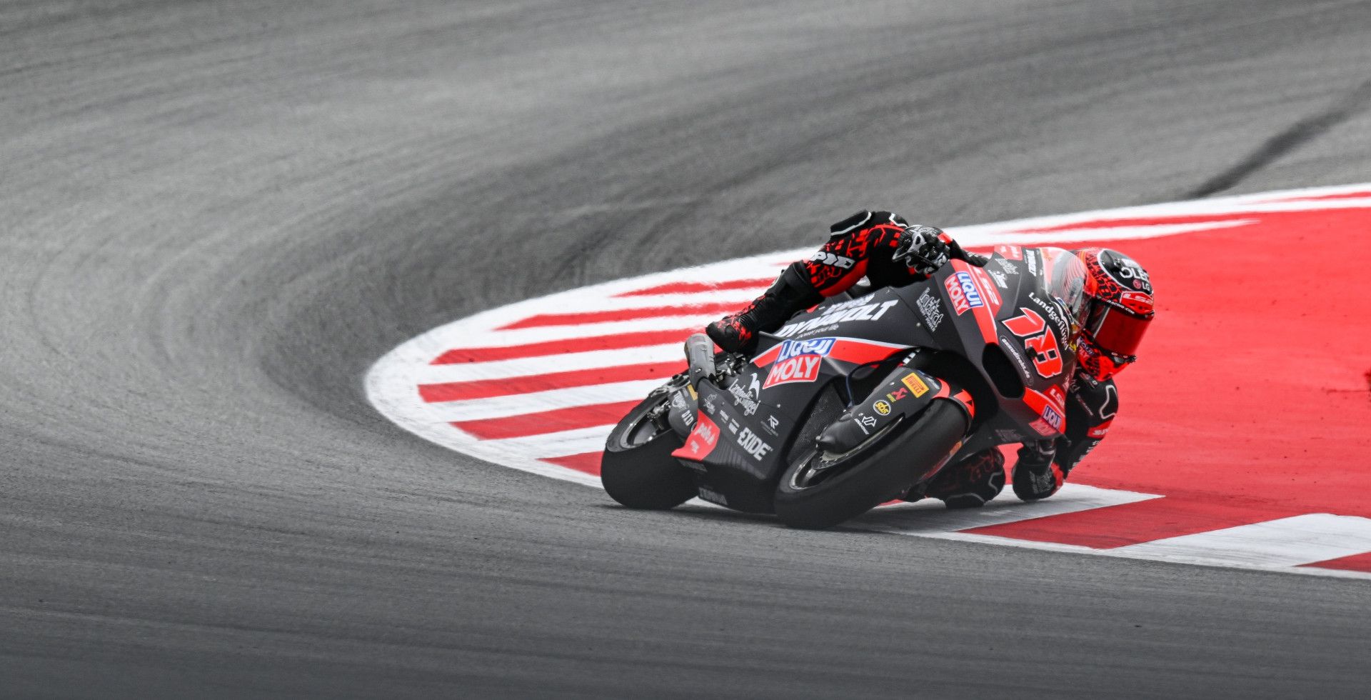 1920x980 With standard soft compounds, Gonzalez takes home the Moto2™ race and Vietti sets a new lap record