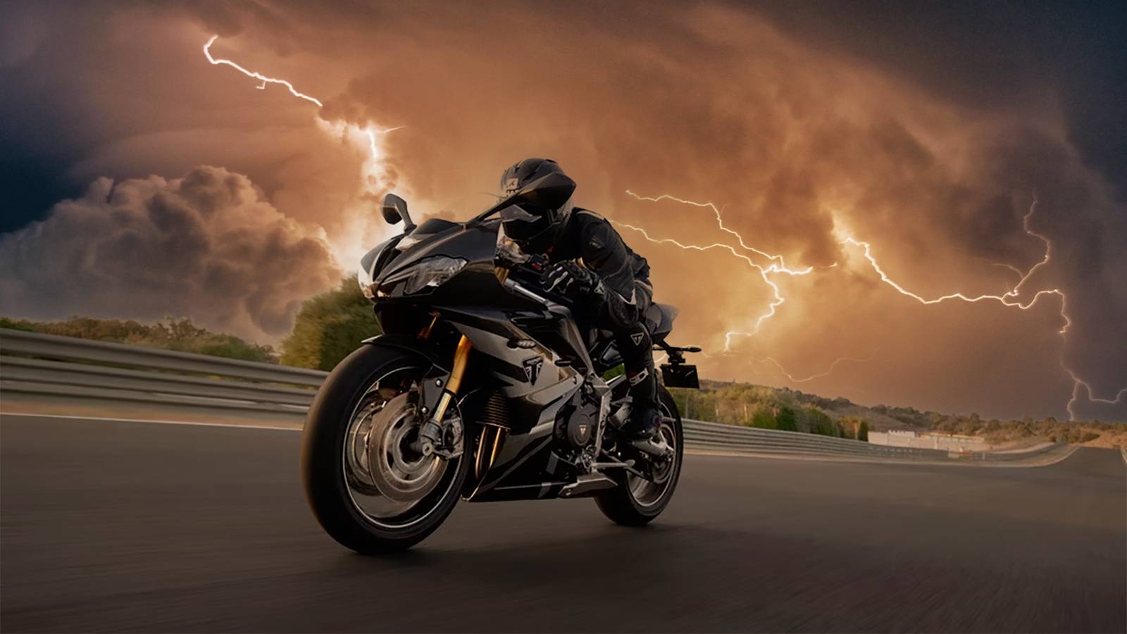1600x900 Things You Need To Know About The Triumph Daytona Moto2 765