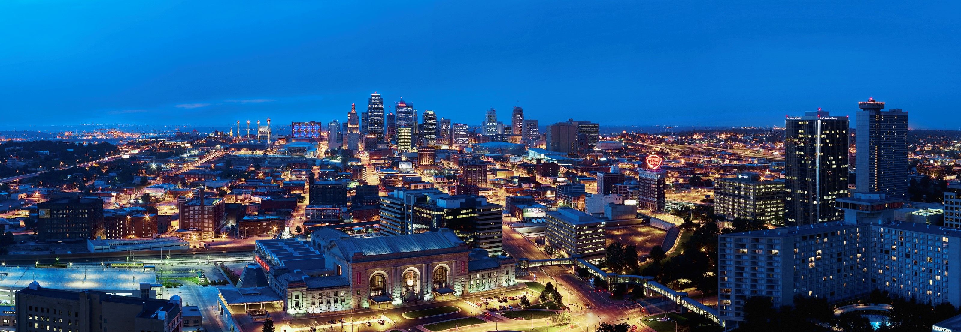 3200x1107 Kansas City, MO 2 Wall Mural