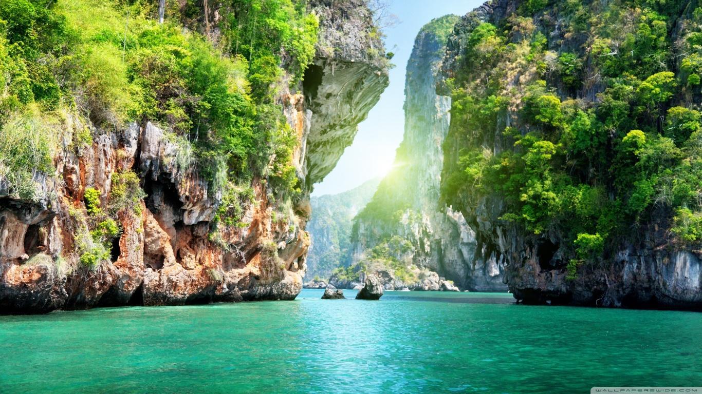 1366x768 Jamaica Desktop Wallpaper