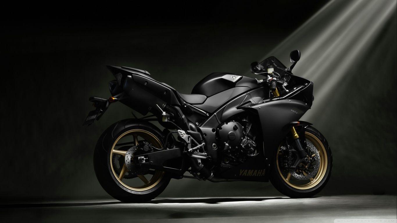 1366x768 Free download Motorcycle Background Wallpaper WIN10 THEMES