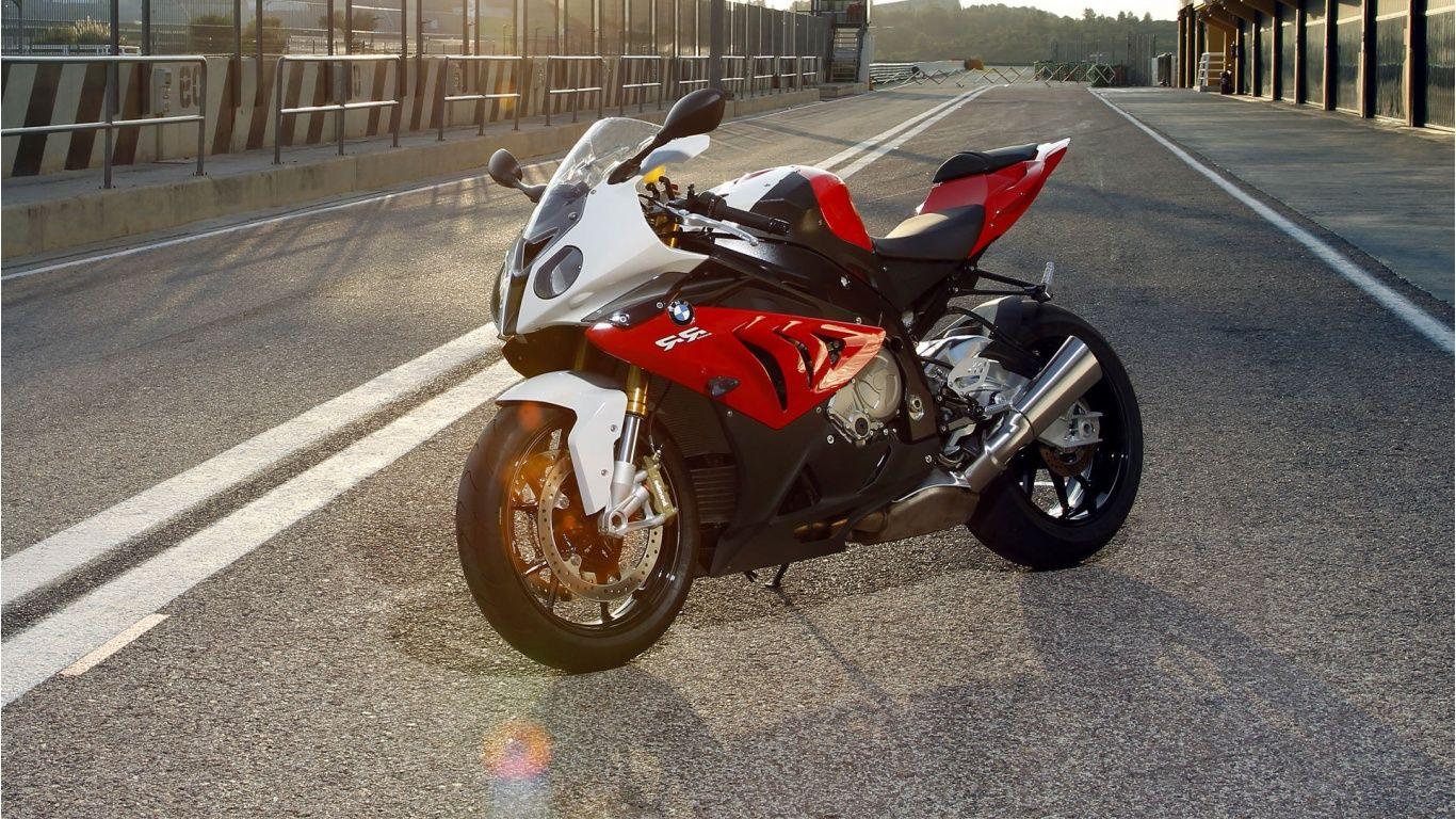 1366x768 BMW S 1000 RR Motorcycle Wallpaper