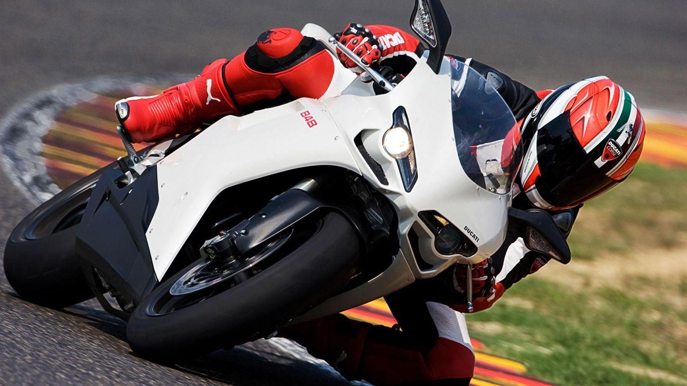 1366x768 Turn Motorcycle Wallpaper Collection Wallpaper