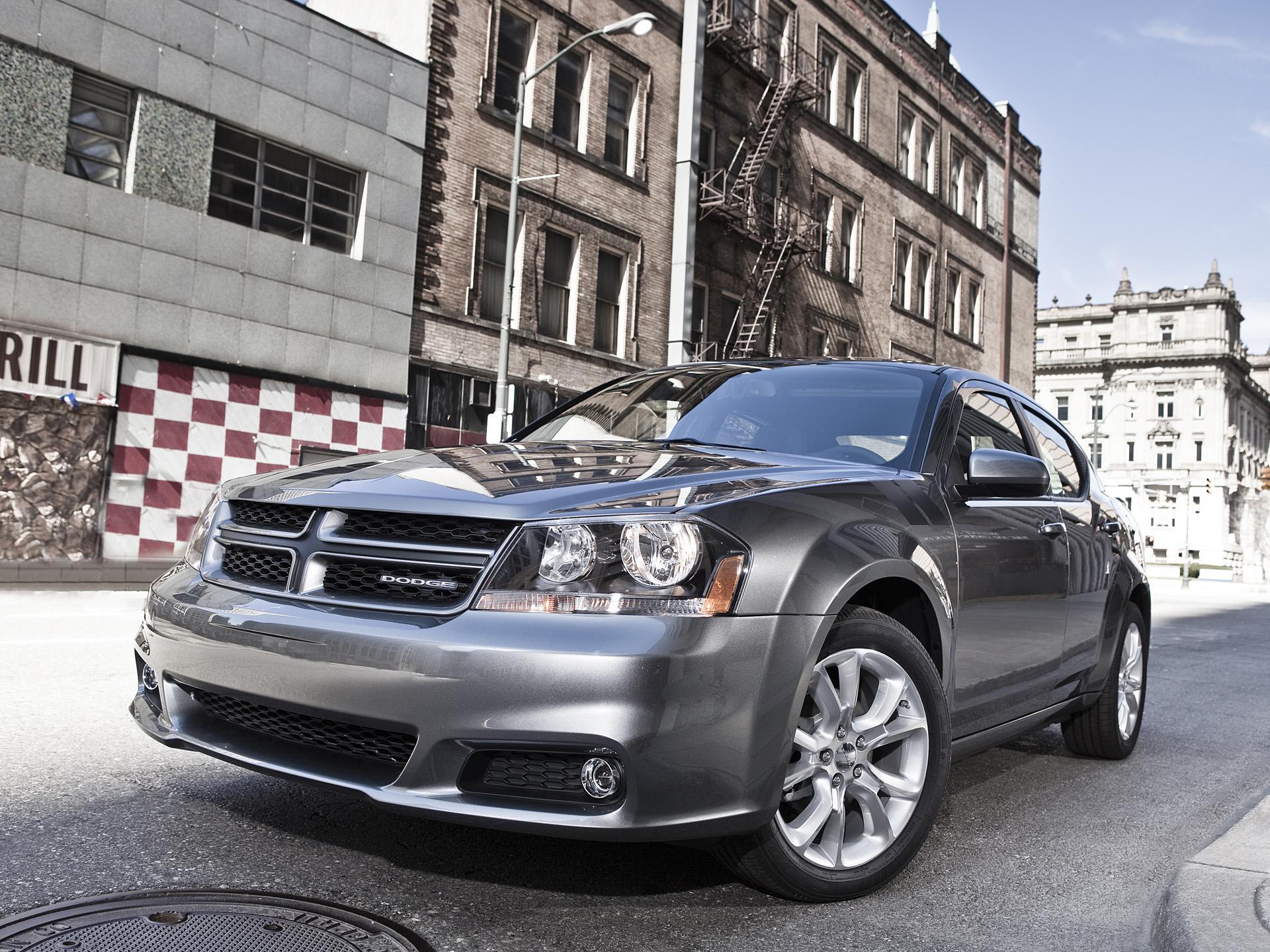 1920x1440 Dodge Avenger RT Wallpaper HD Download