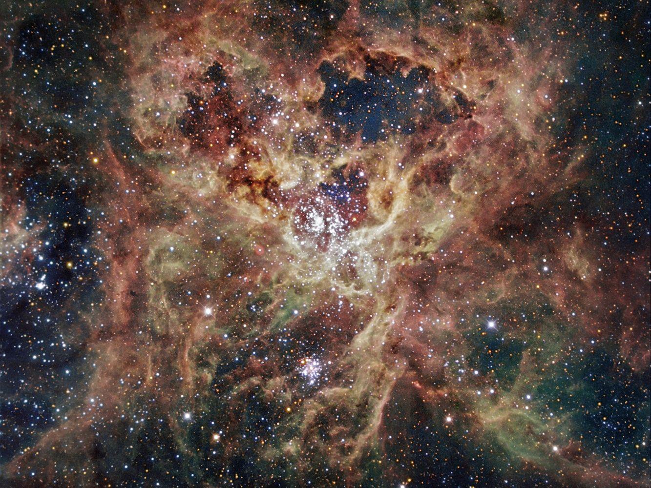 Hình nền không gian tinh vân Tarantula 1333x1000