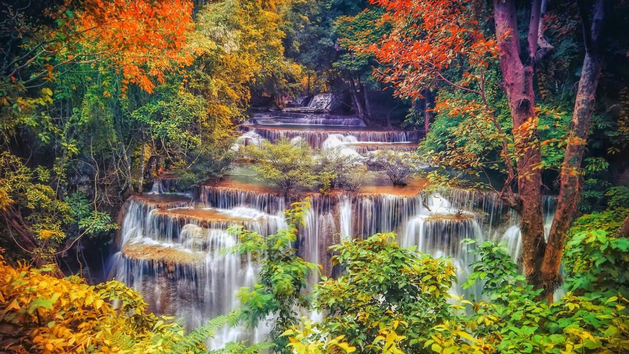 1280x720 Autumn Cascades Wallpaper