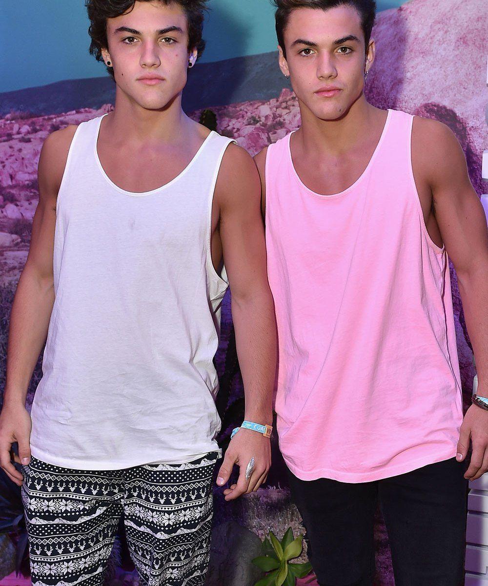 1000x1200 Download The Perfect Ethan and Grayson Dolan Phone Wallpaper