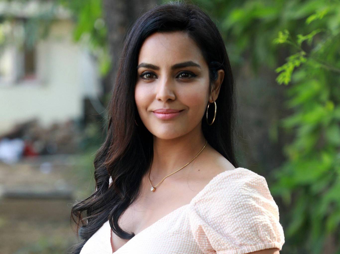 1366x1024 Priya Anand HD Wallpaper. Latest Priya Anand Wallpaper HD Free