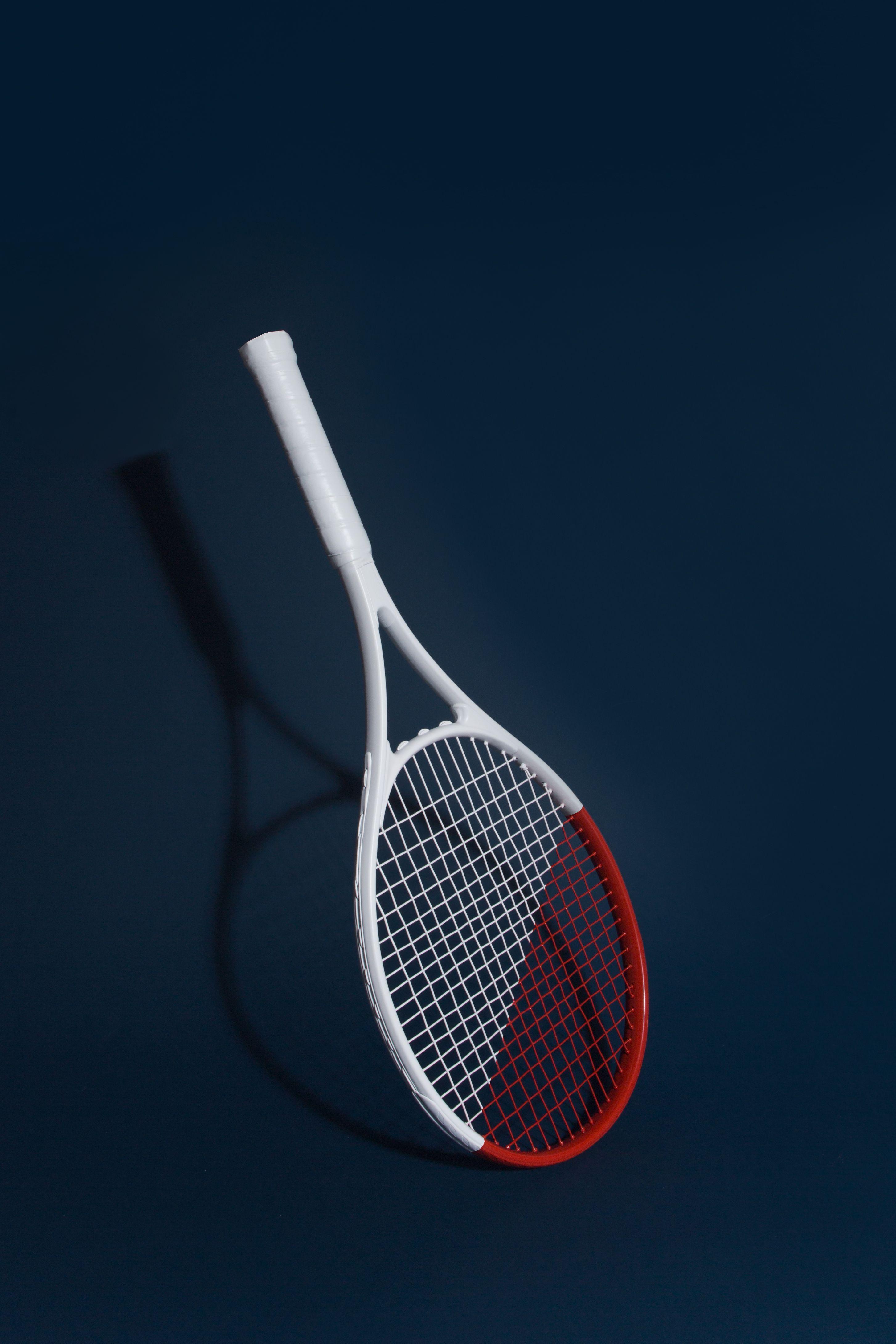 Premium Vector | Tennis vector raket clay court wallpaper background