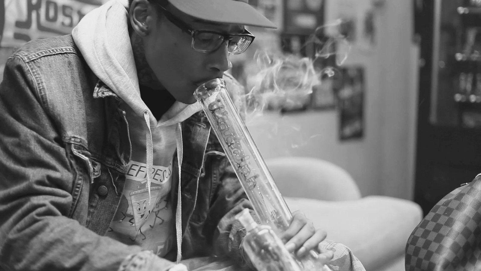 1600x900 Wiz Khalifa Wallpaper Desktop Background Desktop Wallpaper Box