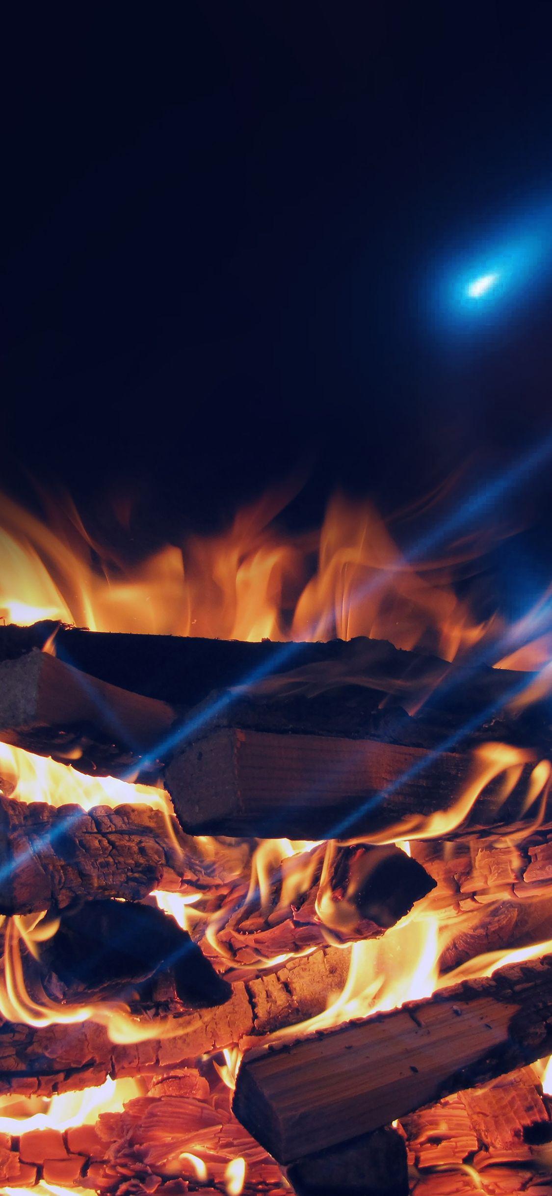 1125x2436 Camp Fire Wallpaper