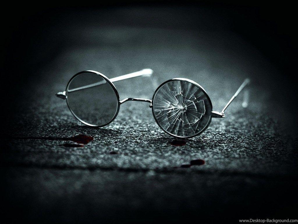 1024x768 Wallpaper Broken Glasses Photography Black Wallpaper