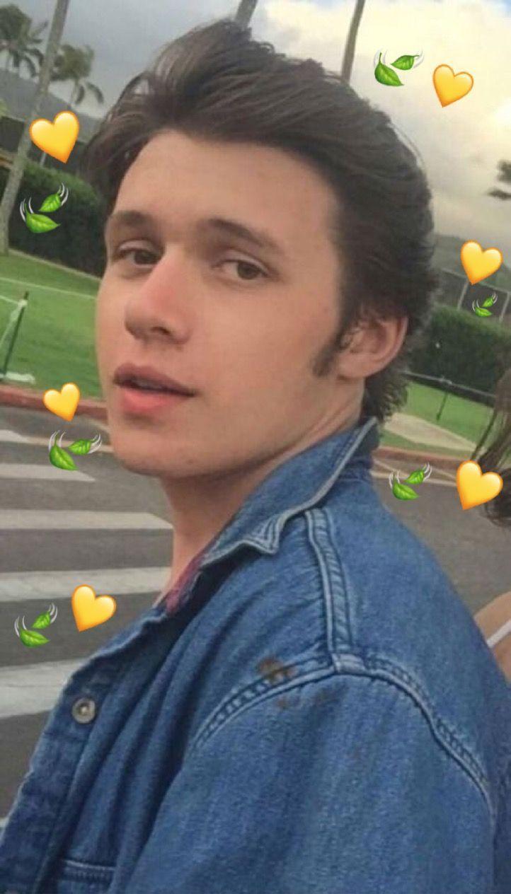 722x1264 boys. Nick robinson, Love simon, Zac efron