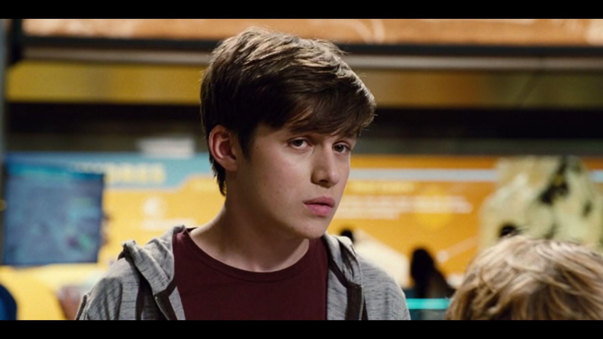 1920x1080 Nick Robinson In Jurassic World Wallpaper