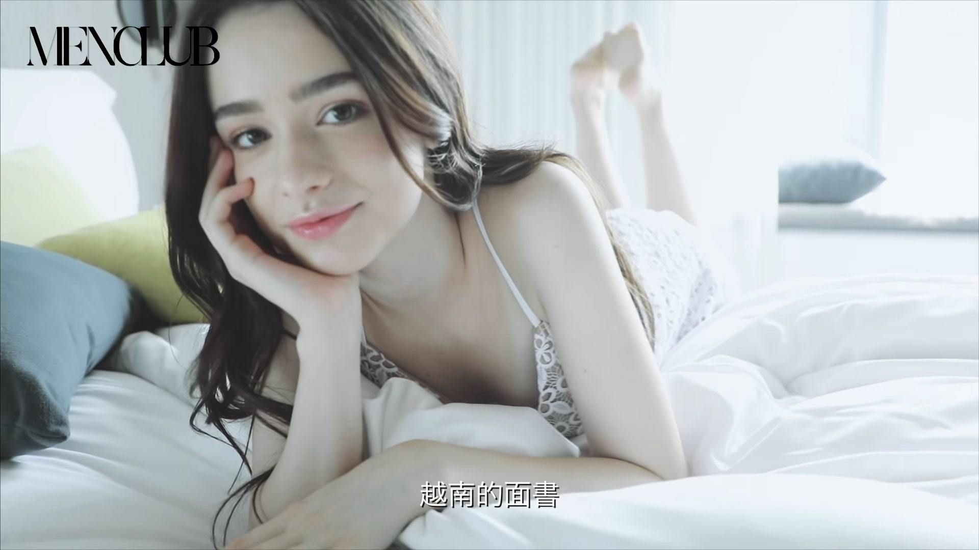 1920x1080 Dasha Taran's Feet << wikiFeet