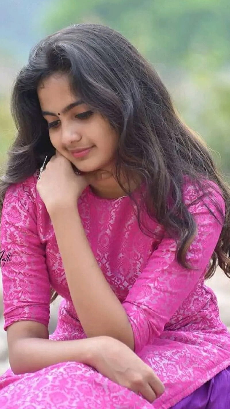 800x1422 HD devika wallpaper