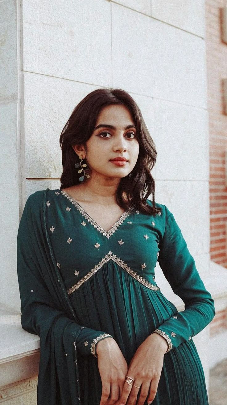 736x1308 Devika Sanjay