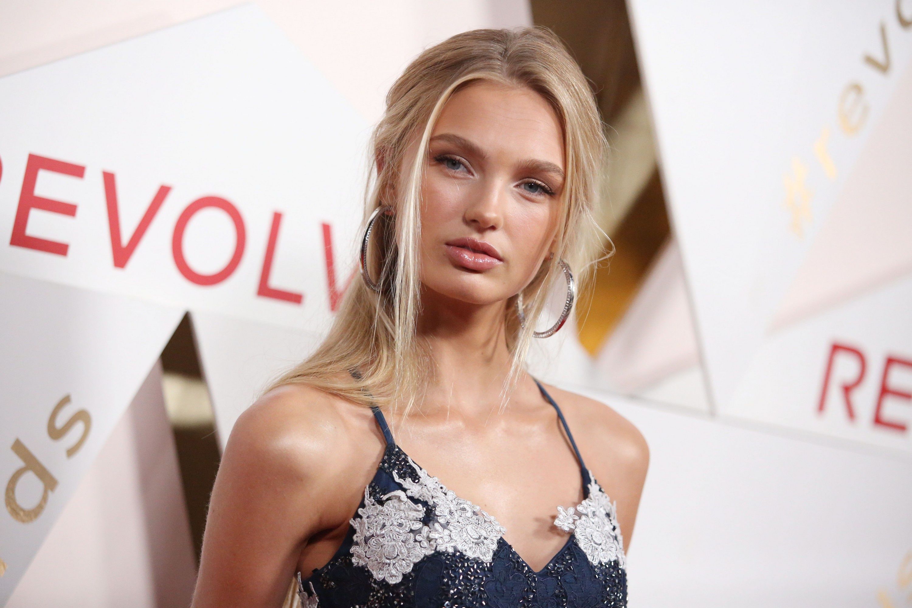 3000x2000 Download Blue Eyes Dutch Blonde Model Woman Romee Strijd HD Wallpaperx2000