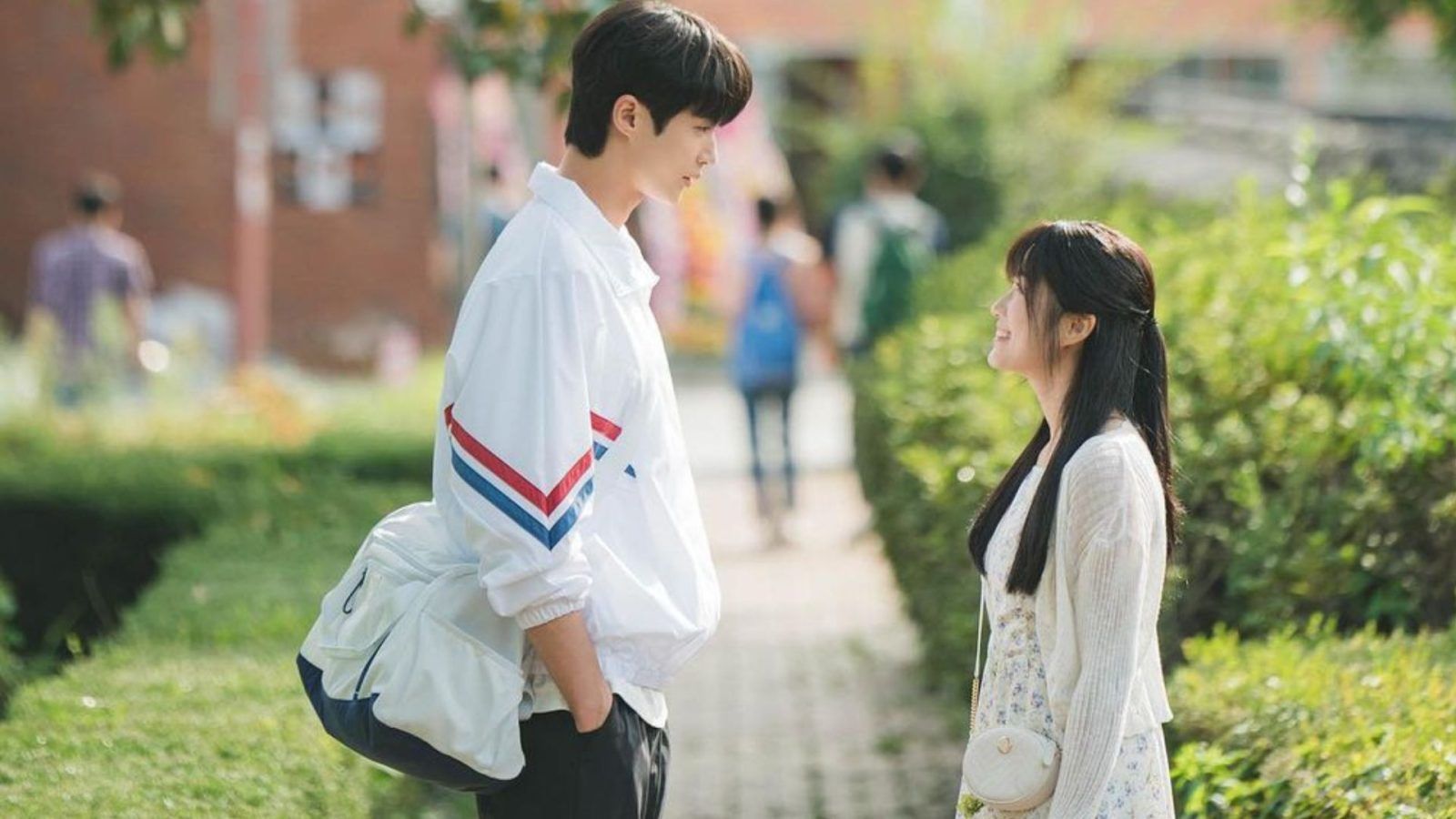 1600x900 Lovely Runner' Ending Explained: Does The K Drama End On A Happy Note