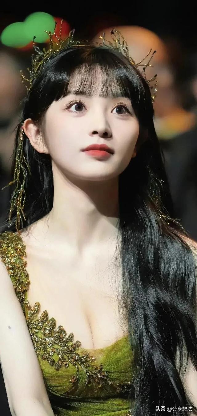 640x1352 Tian Xiwei Wallpaper