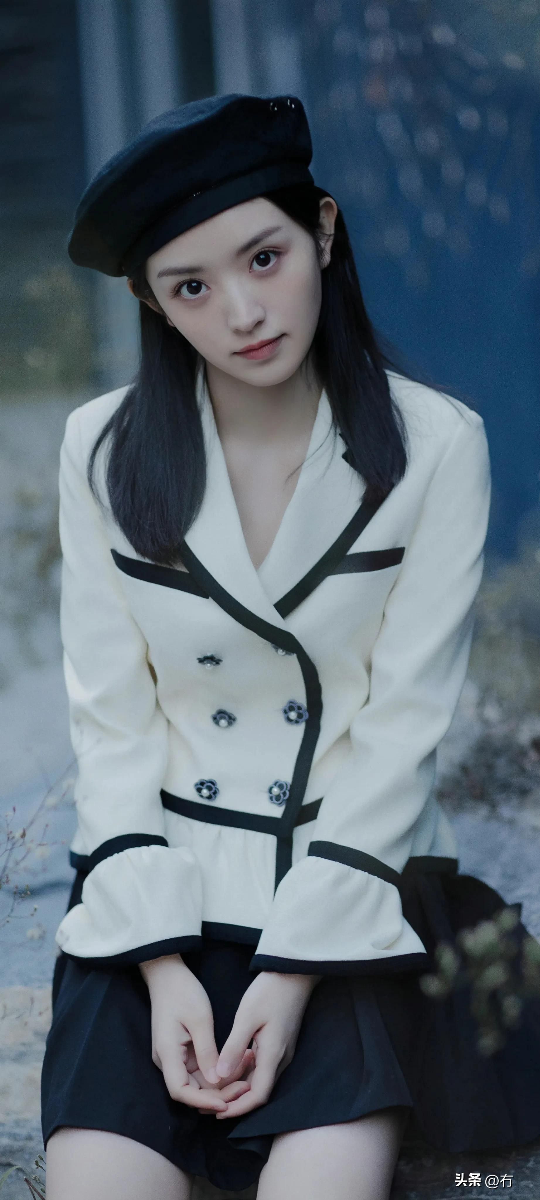 1843x4096 Beauty wallpaper sharing Tian Xiwei