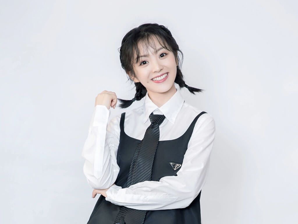 1024x768 Tian Xiwei Profile