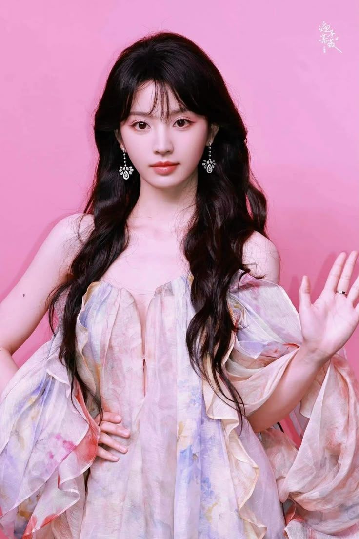 736x1105 Mawar hitam. Orang cantik, Kecantikan, Zhao lusi