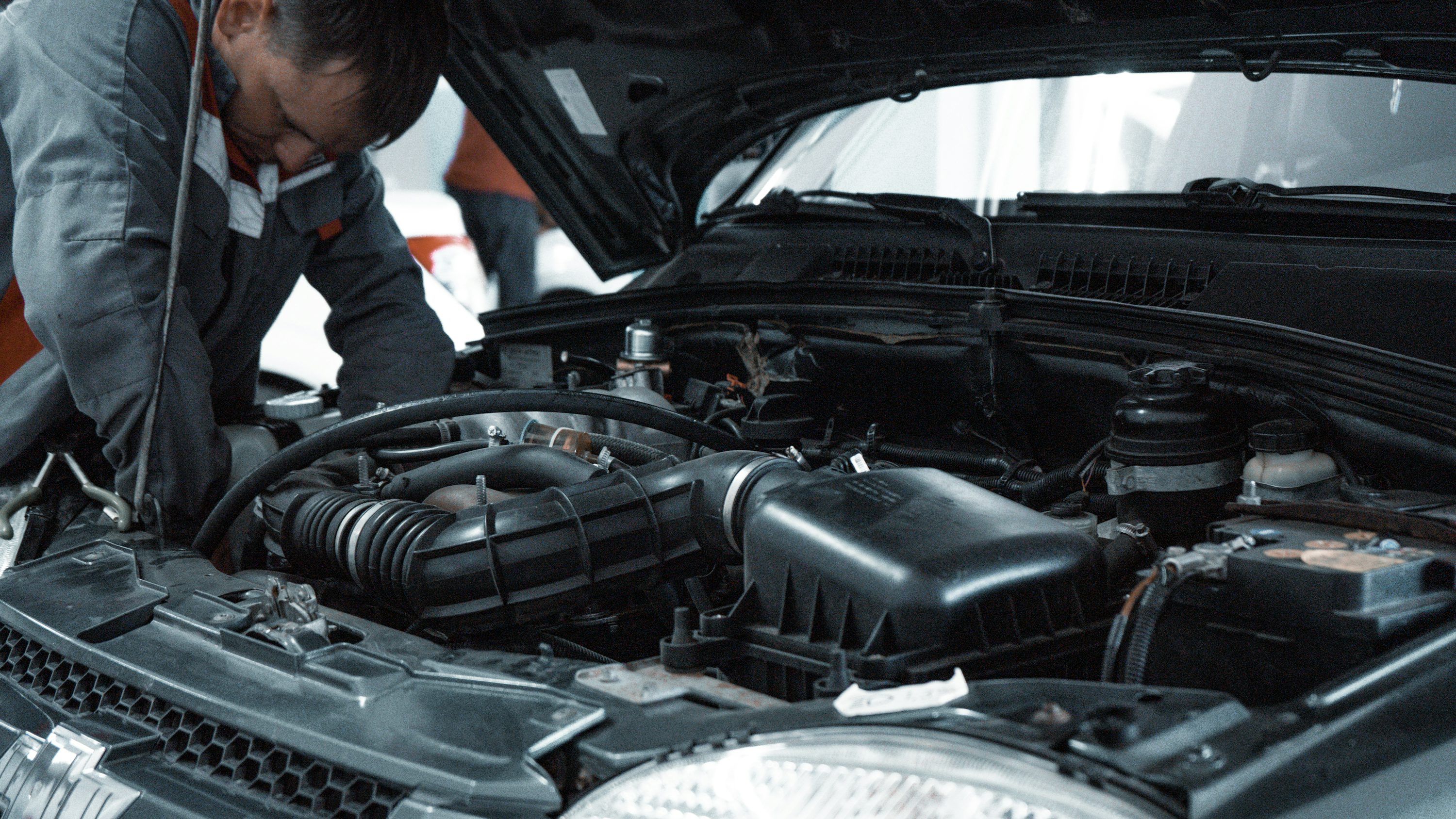 3000x1688 Vehicle Repair Picture. Download Free Image