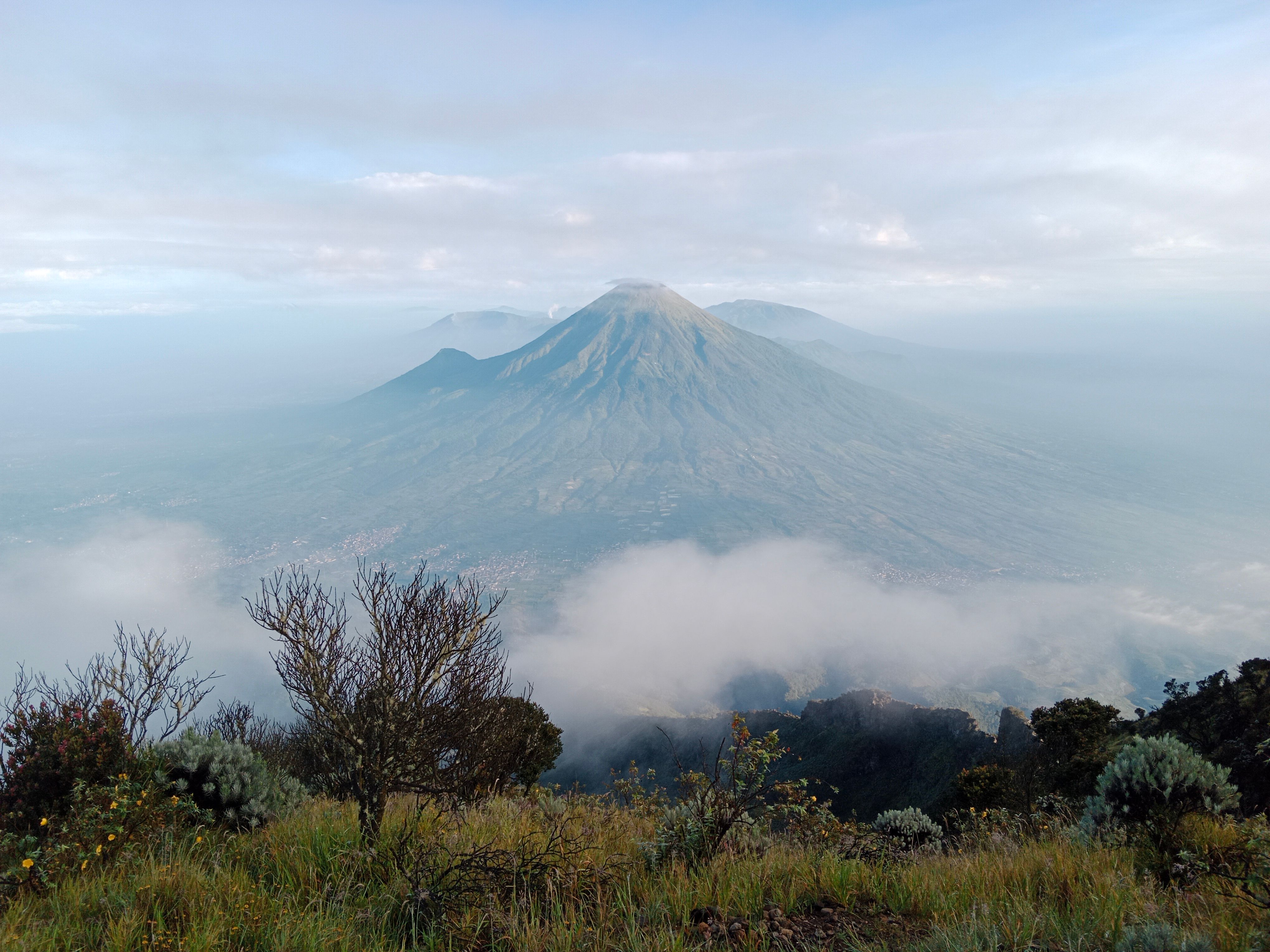 4080x3060 Merbabu Photo, Download The BEST Free Merbabu & HD Image