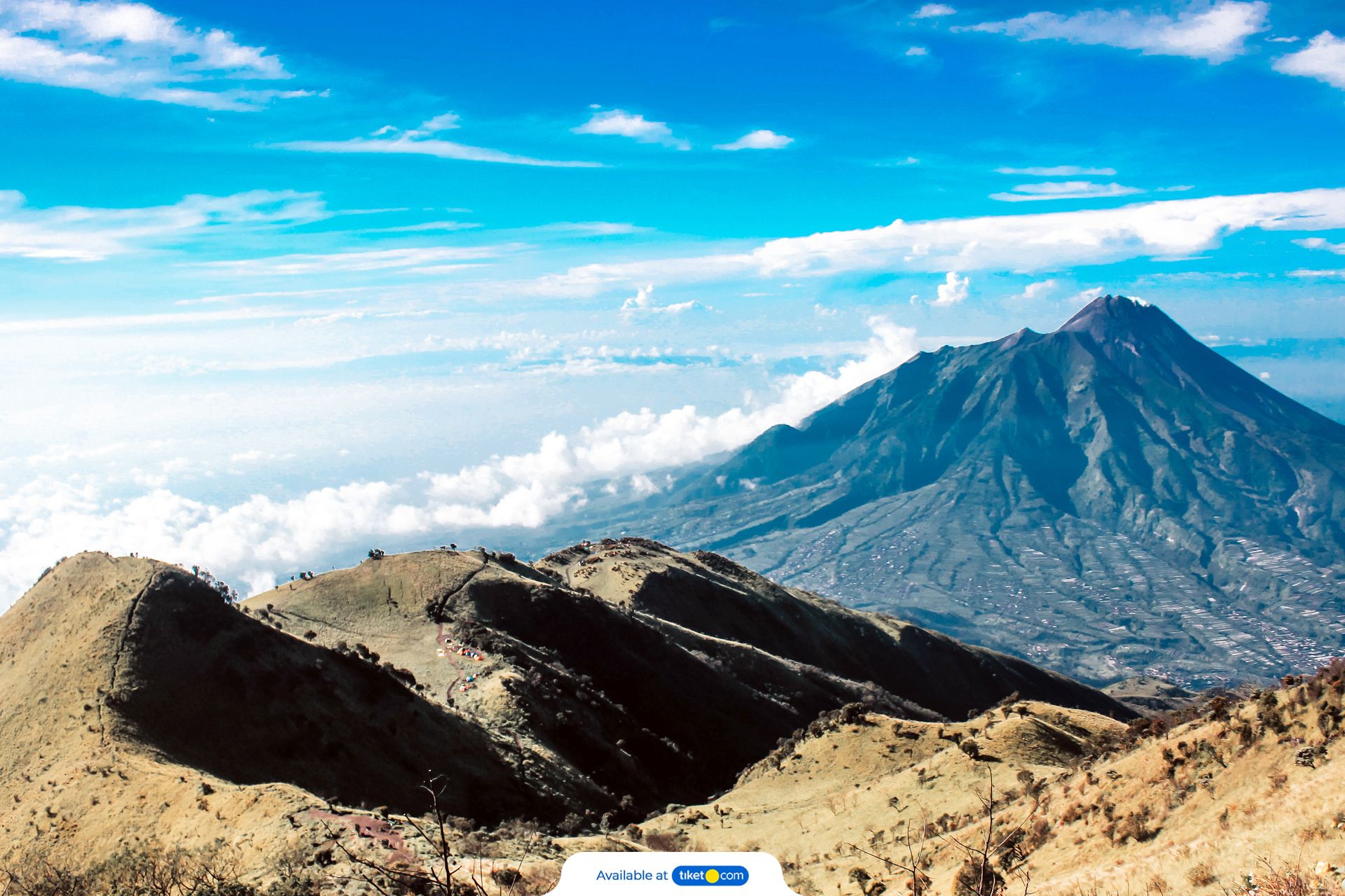 1920x1280 Trip Pendakian Gunung Merbabu by Rineh Adventure Cashback 10% on 2024 Entrance Ticket Prices!